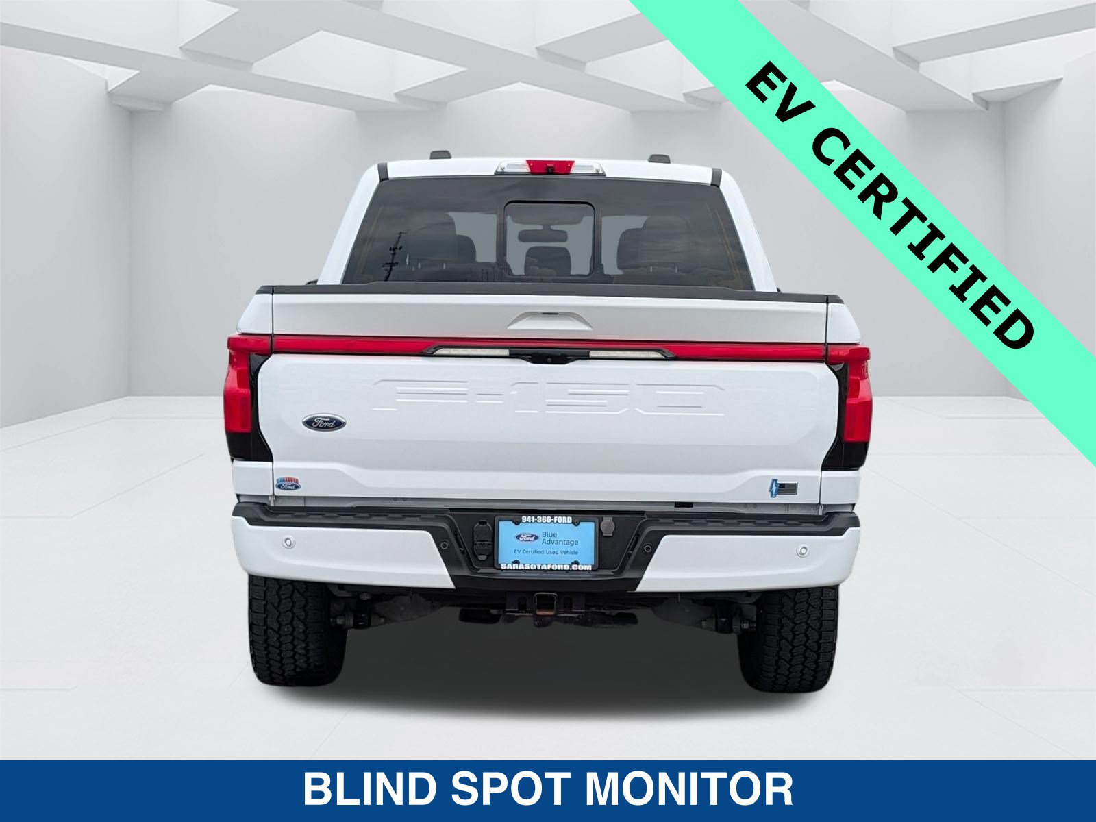 Certified 2023 Ford F150 Lightning Platinum AWD/4WD image 6