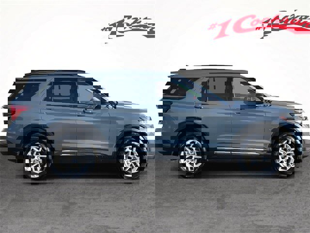 Certified 2025 Ford Explorer Active image 6