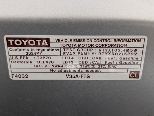 Used 2024 Toyota Tundra Platinum AWD/4WD image 25