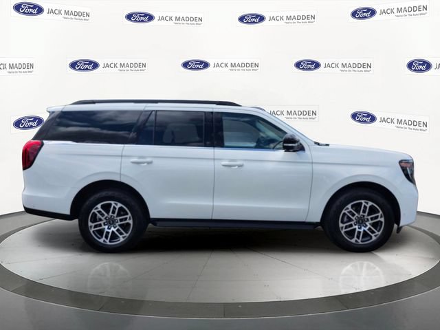 Certified 2025 Ford Expedition Active AWD/4WD image 6