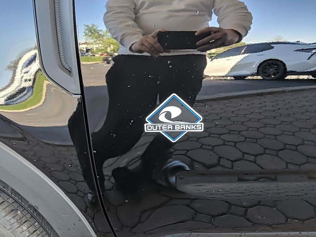 Certified 2025 Ford Bronco Sport Outer Banks w/ Outer Banks Tech Package+ AWD/4WD image 11