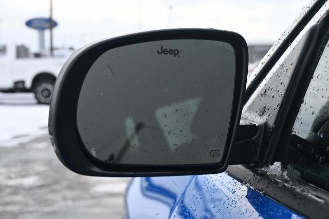 Used 2022 Jeep Compass Limited image 13