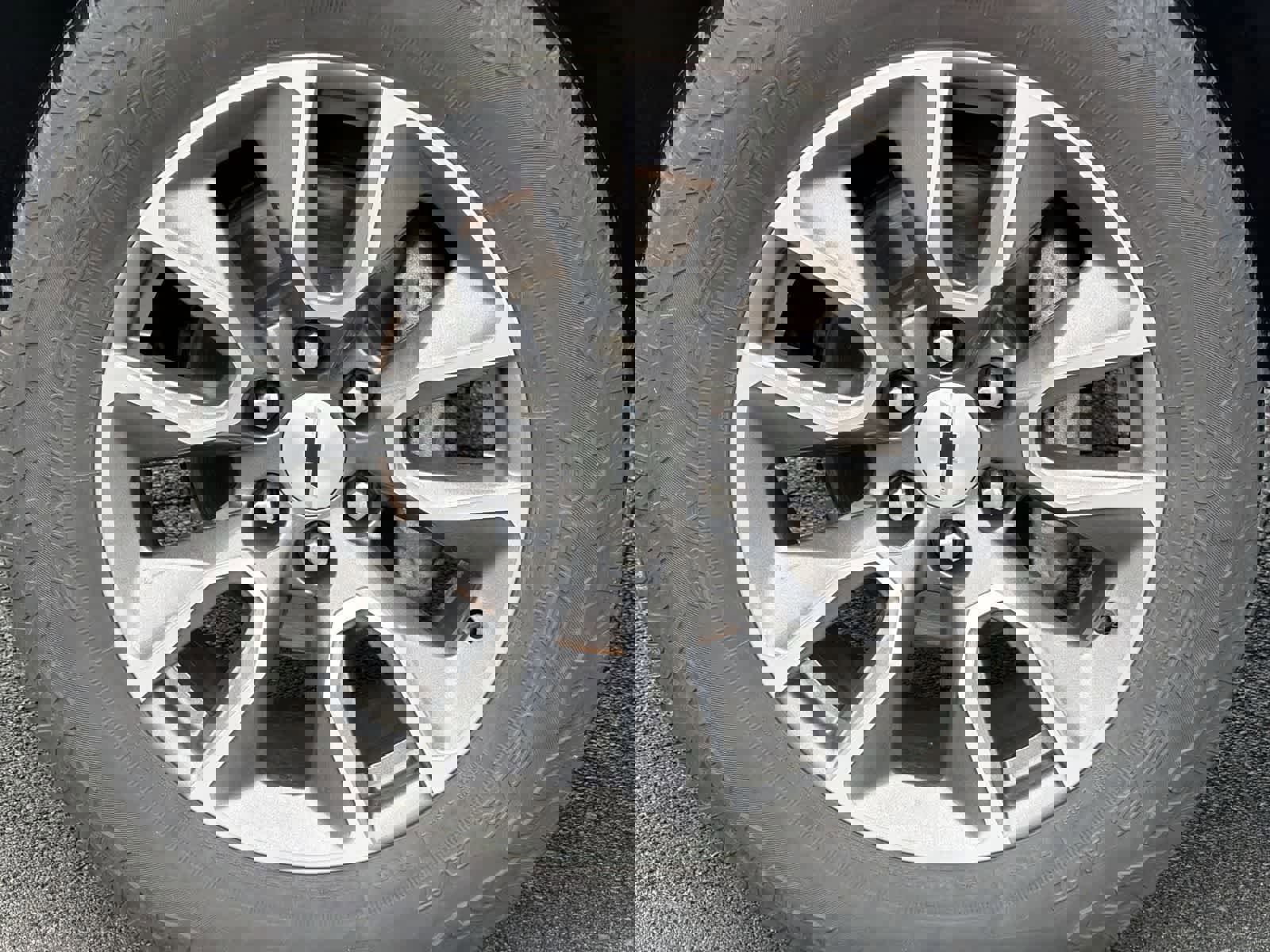 Used 2021 Chevrolet Silverado 1500 RST w/ Convenience Package II image 14