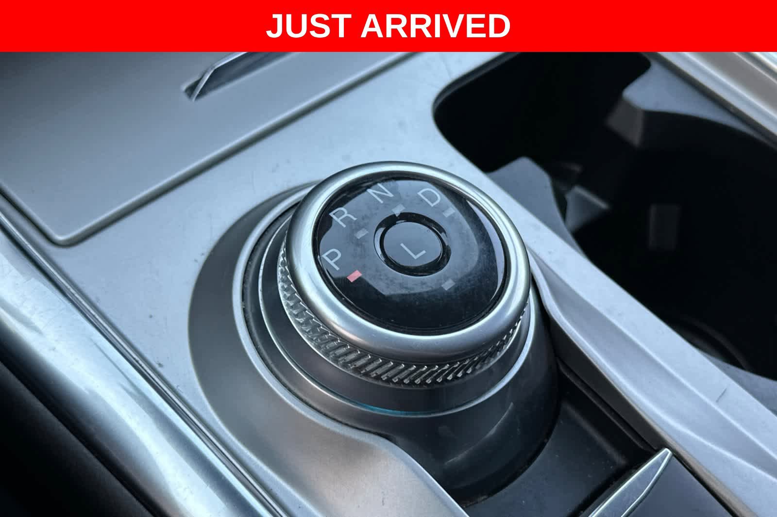 Certified 2022 Ford Explorer XLT w/ Equipment Group 202A RWD image 23