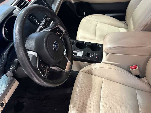 Used 2018 Subaru Outback 2.5i AWD/4WD image 18