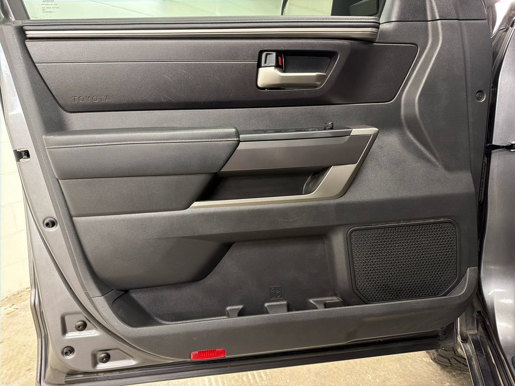 Used 2025 Toyota Tundra SR5 AWD/4WD image 16