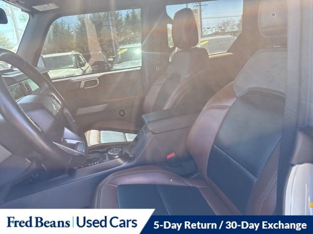 Certified 2021 Ford Bronco Outer Banks w/ Sasquatch Package AWD/4WD image 19