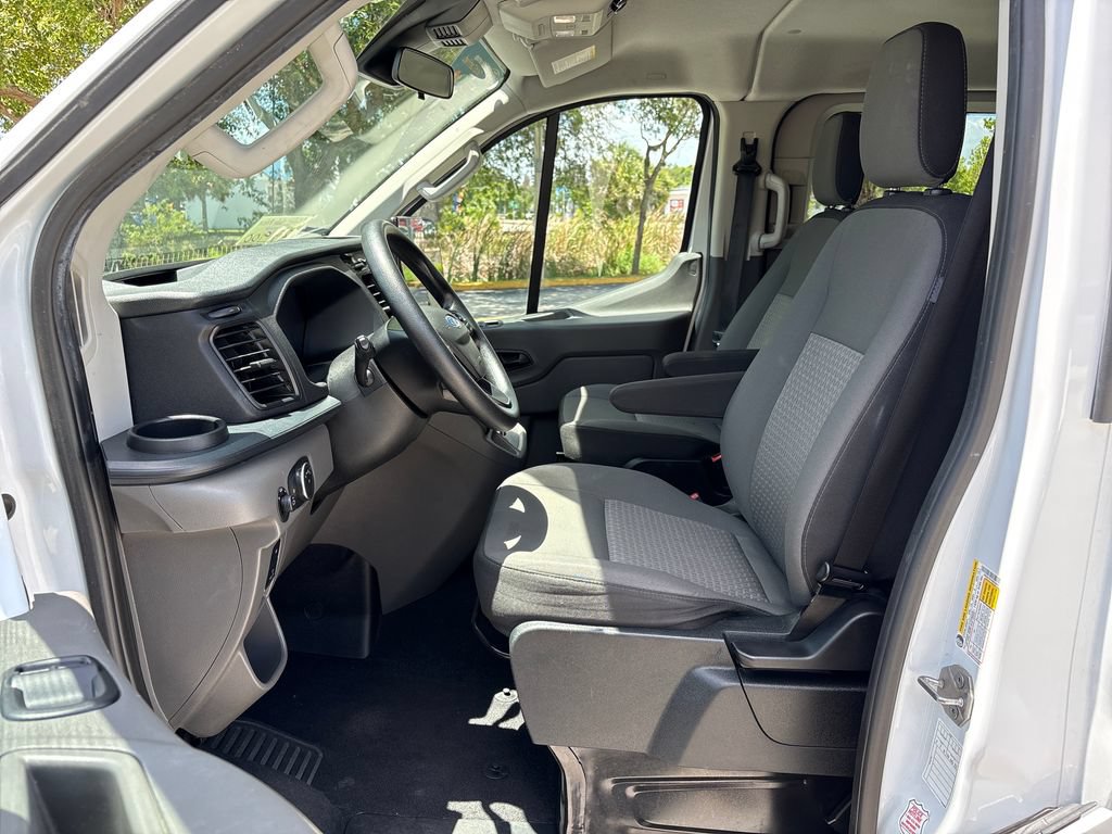 Certified 2024 Ford Transit 350 XLT RWD image 23