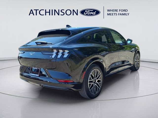 Certified 2024 Ford Mustang Mach-E Premium AWD/4WD image 5