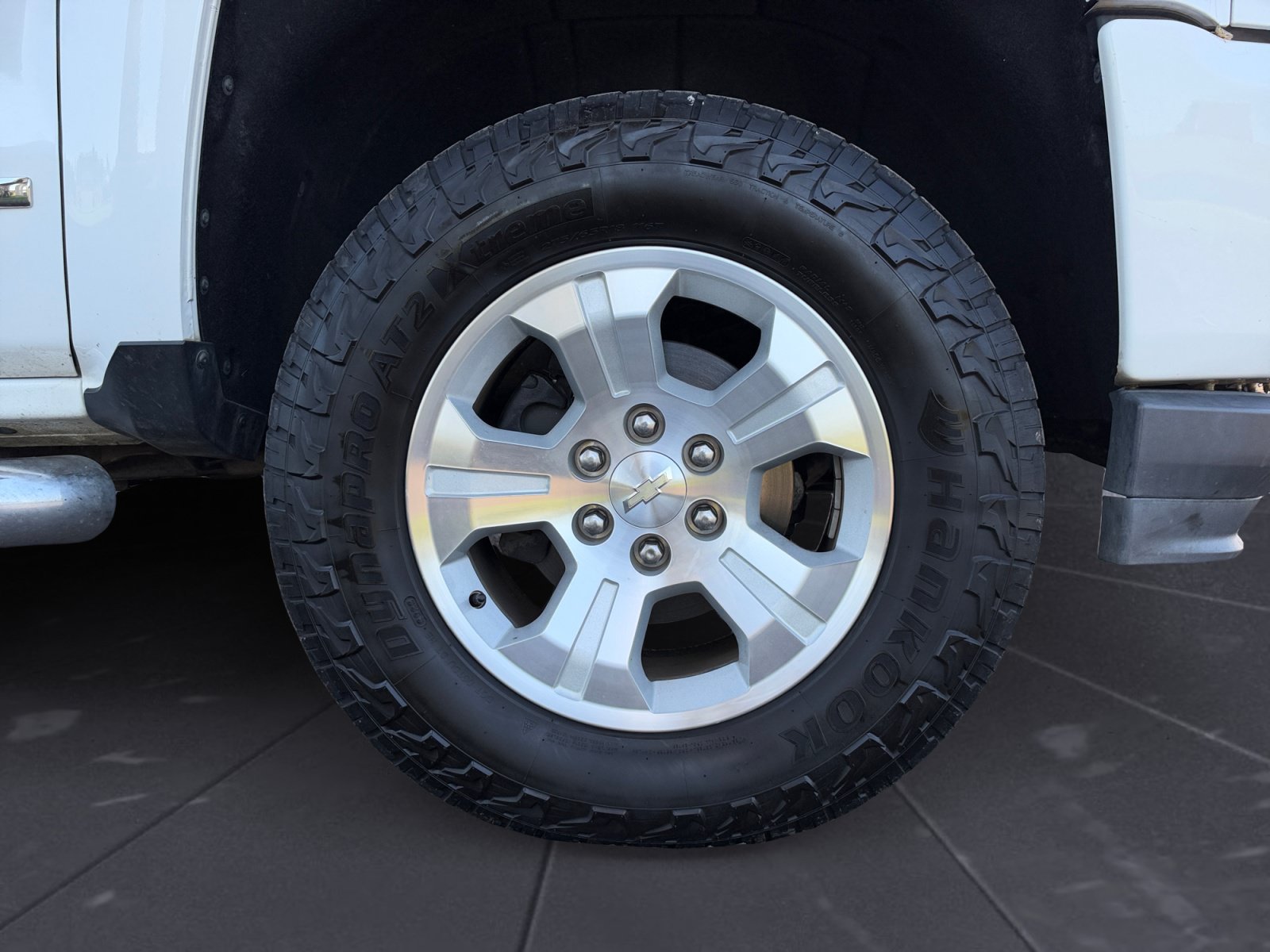 Used 2018 Chevrolet Silverado 1500 LTZ Z71 w/ LTZ Plus Package AWD/4WD image 14