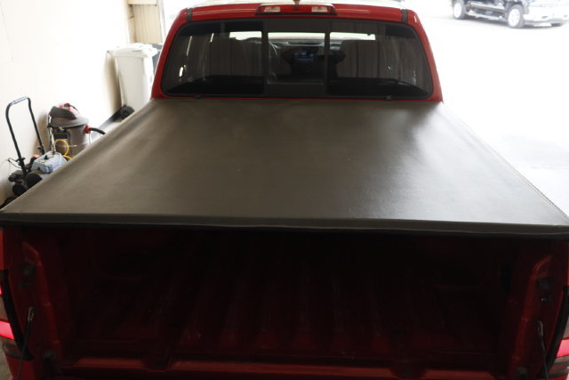 Used 2022 Nissan Frontier SV RWD image 34