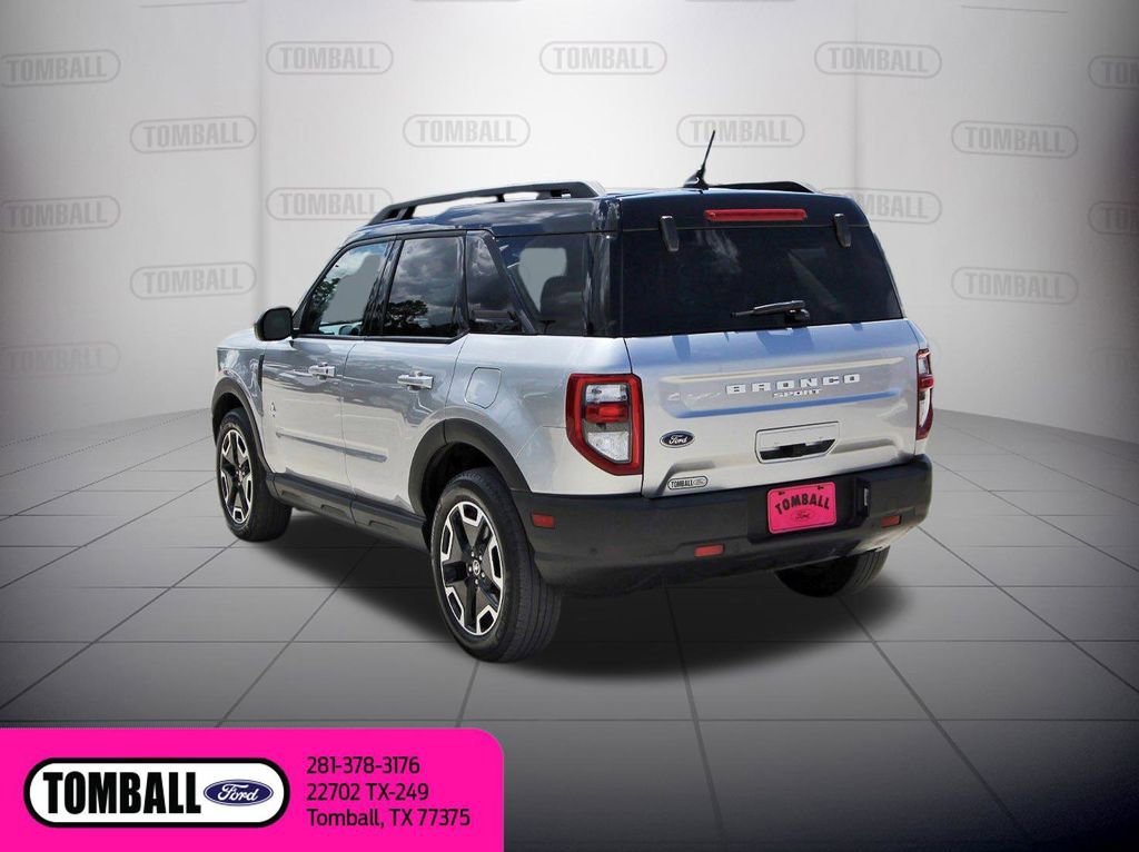 Certified 2023 Ford Bronco Sport Outer Banks w/ Tech Package AWD/4WD image 5