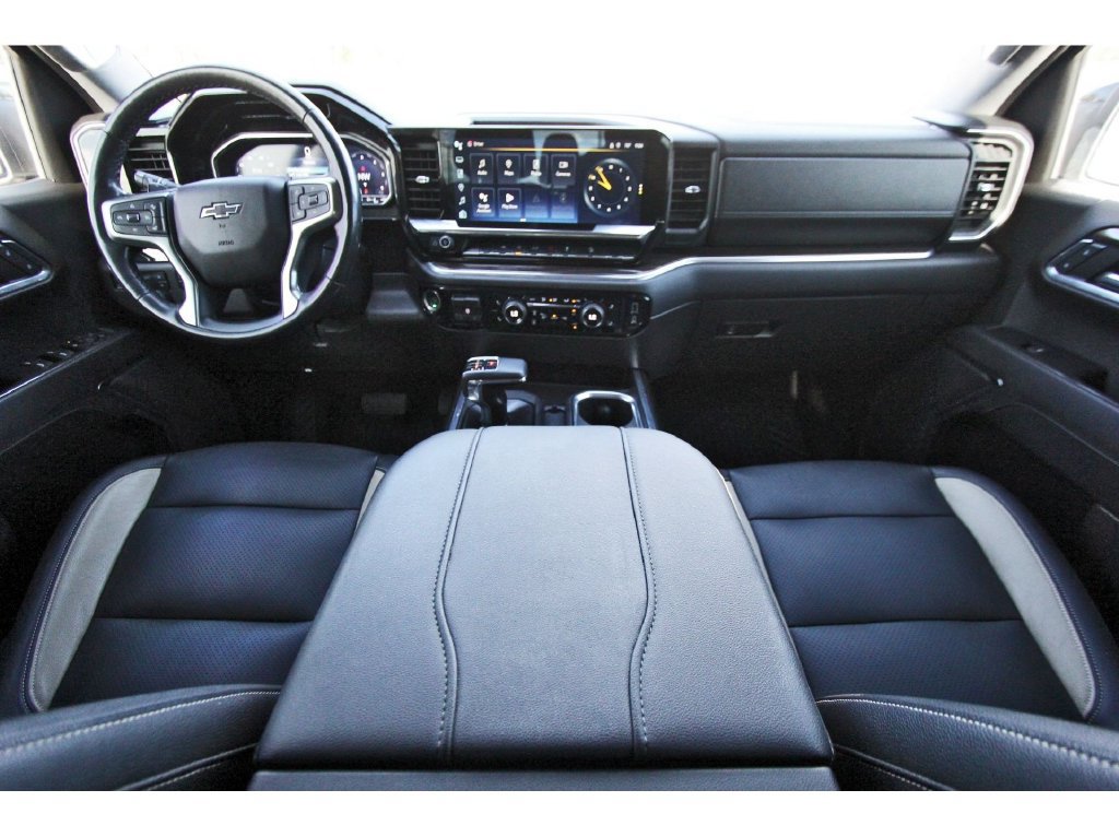 Used 2023 Chevrolet Silverado 1500 LT Trail Boss w/ Protection Package AWD/4WD image 10