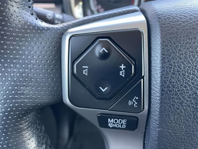 Used 2023 Toyota 4Runner Limited AWD/4WD image 21