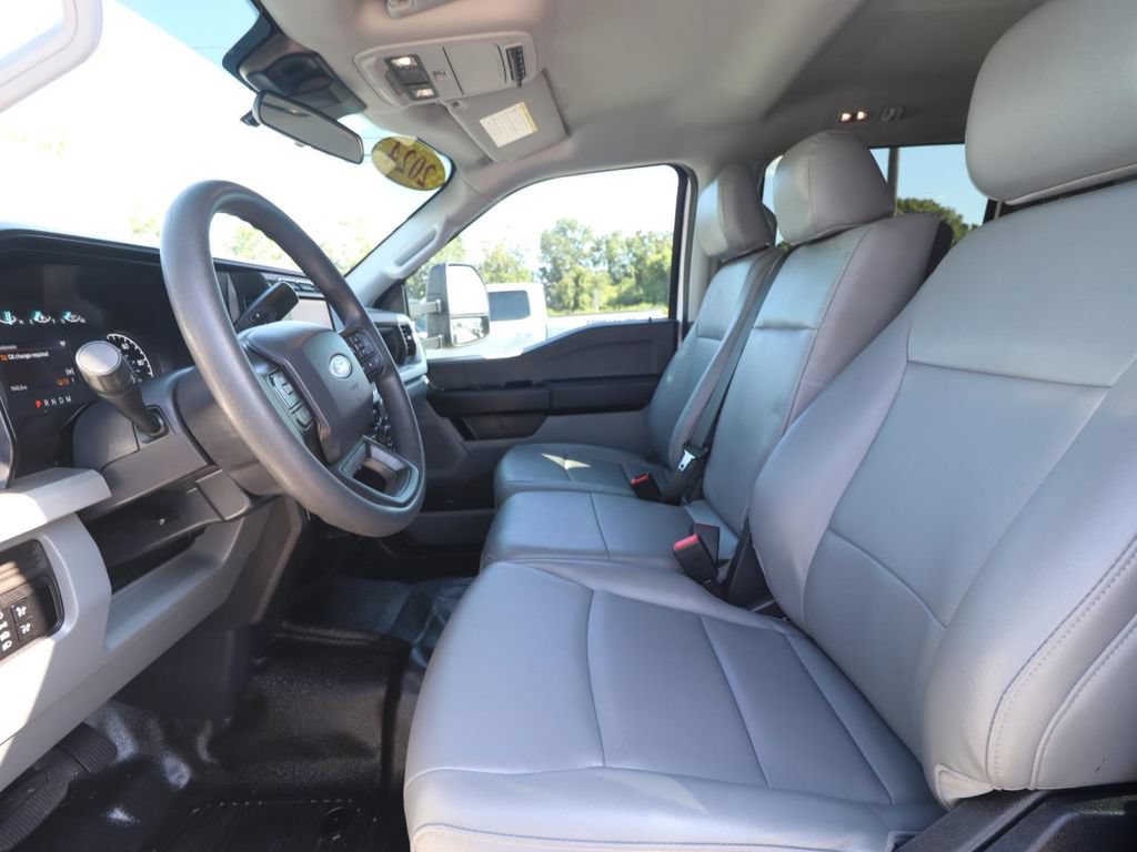Certified 2024 Ford F550 4x4 Crew Cab Super Duty image 2