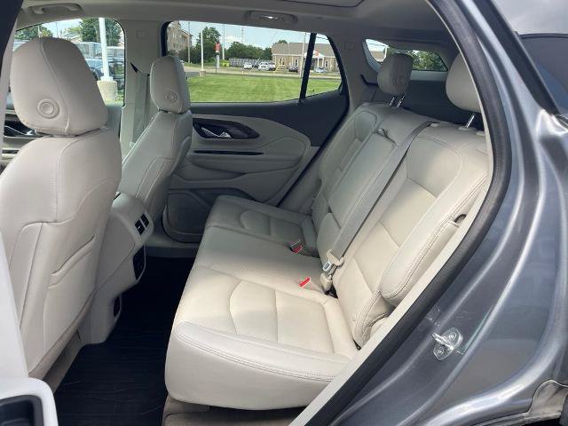 Used 2020 GMC Terrain Denali w/ Denali Premium Package AWD/4WD image 11