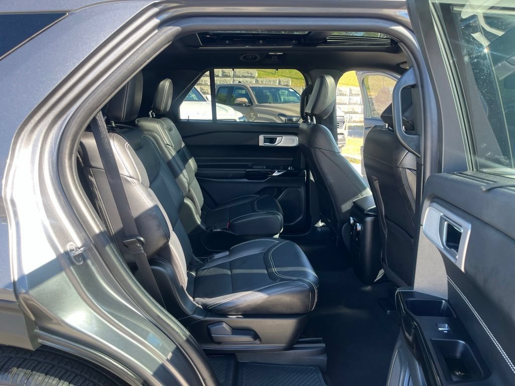 Certified 2023 Ford Explorer ST w/ Equipment Group 401A AWD/4WD image 19