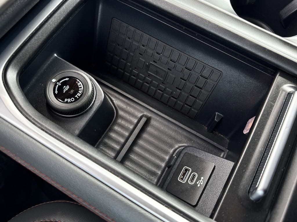 Certified 2025 Ford Expedition Max Active RWD image 24