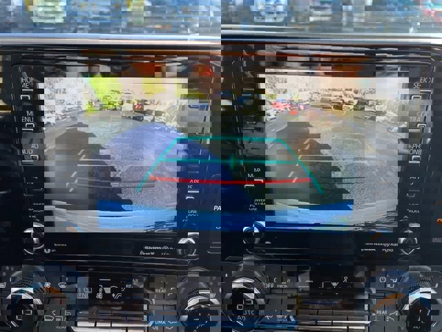 Used 2022 Toyota Highlander XLE image 23