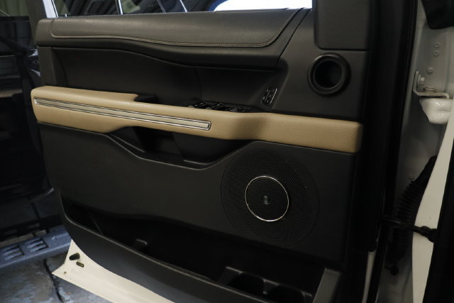 Certified 2023 Ford Expedition Limited AWD/4WD image 21