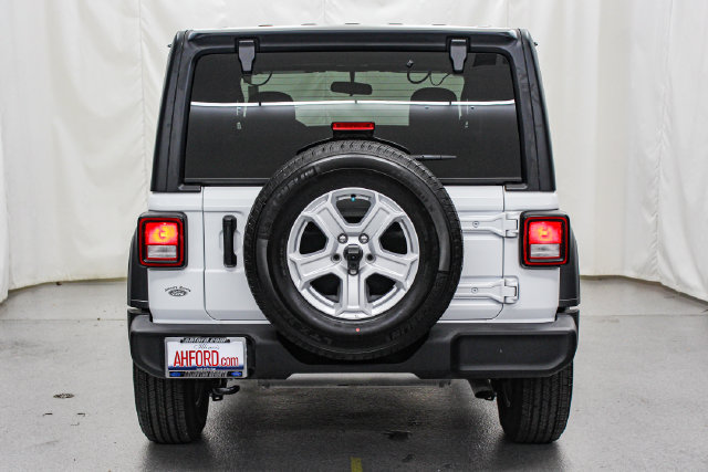 Used 2021 Jeep Wrangler Sport AWD/4WD image 6