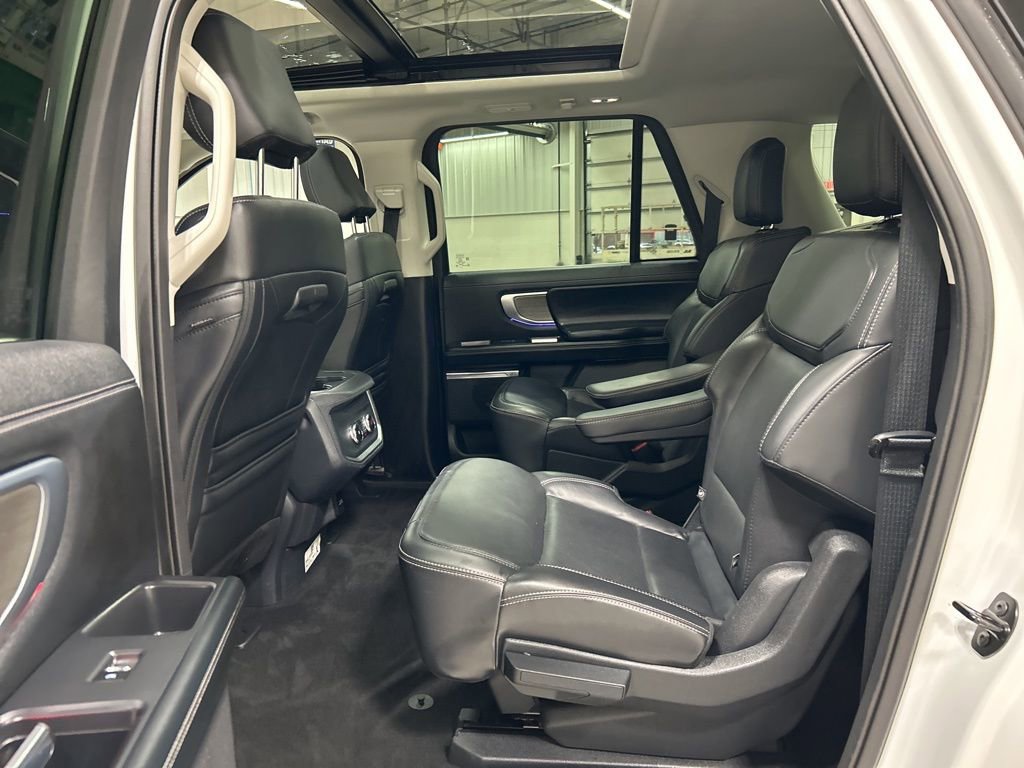 Certified 2025 Ford Expedition Max Platinum AWD/4WD image 29