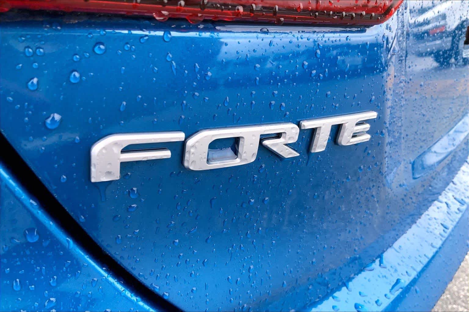 Used 2023 Kia Forte GT-Line w/ GT-Line Premium Package FWD image 30