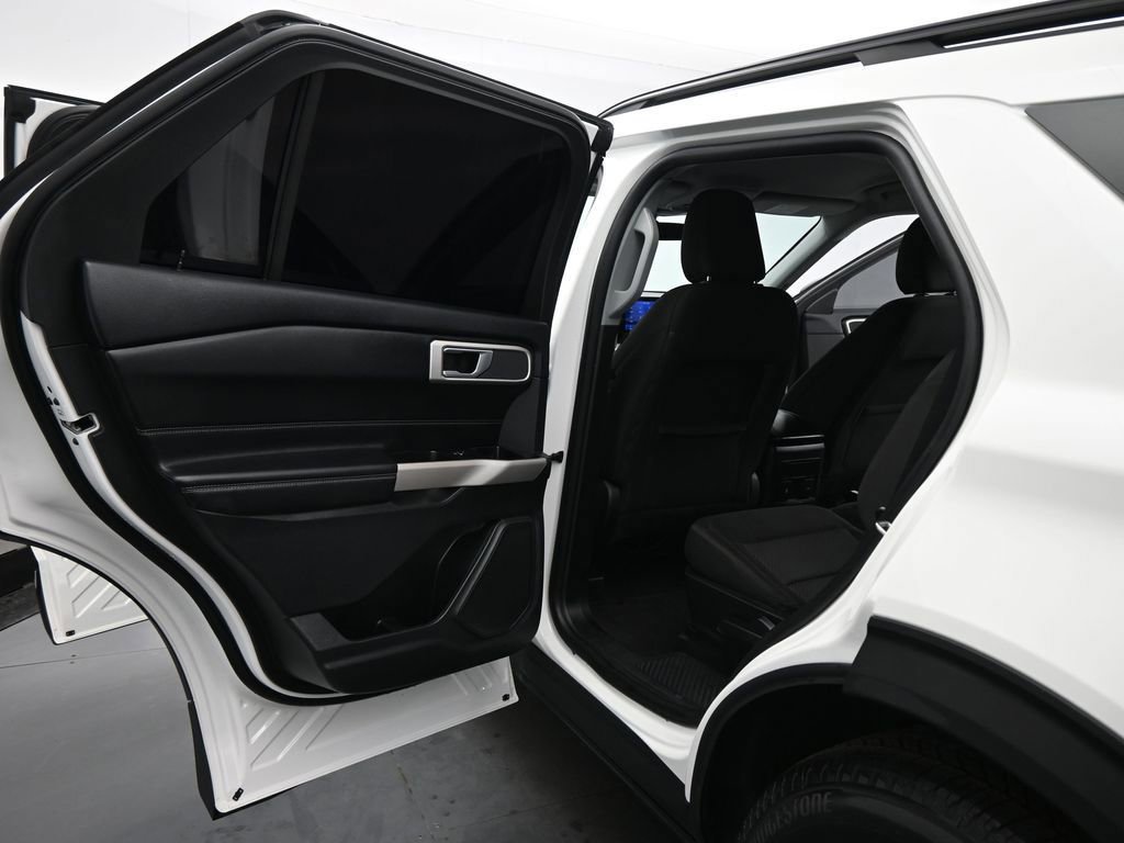 Certified 2023 Ford Explorer XLT image 45