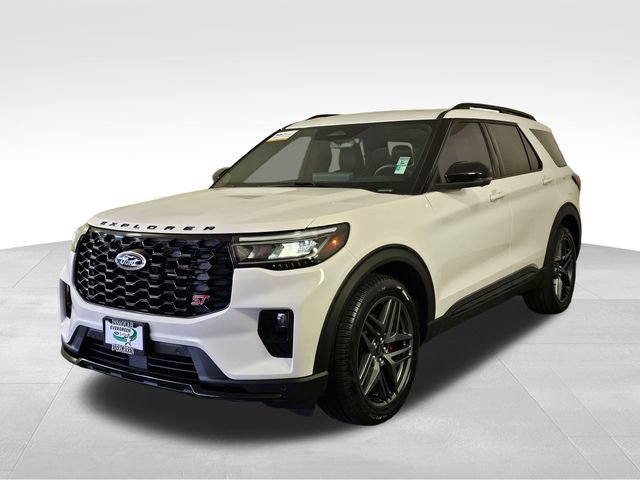 Certified 2025 Ford Explorer ST AWD/4WD image 3