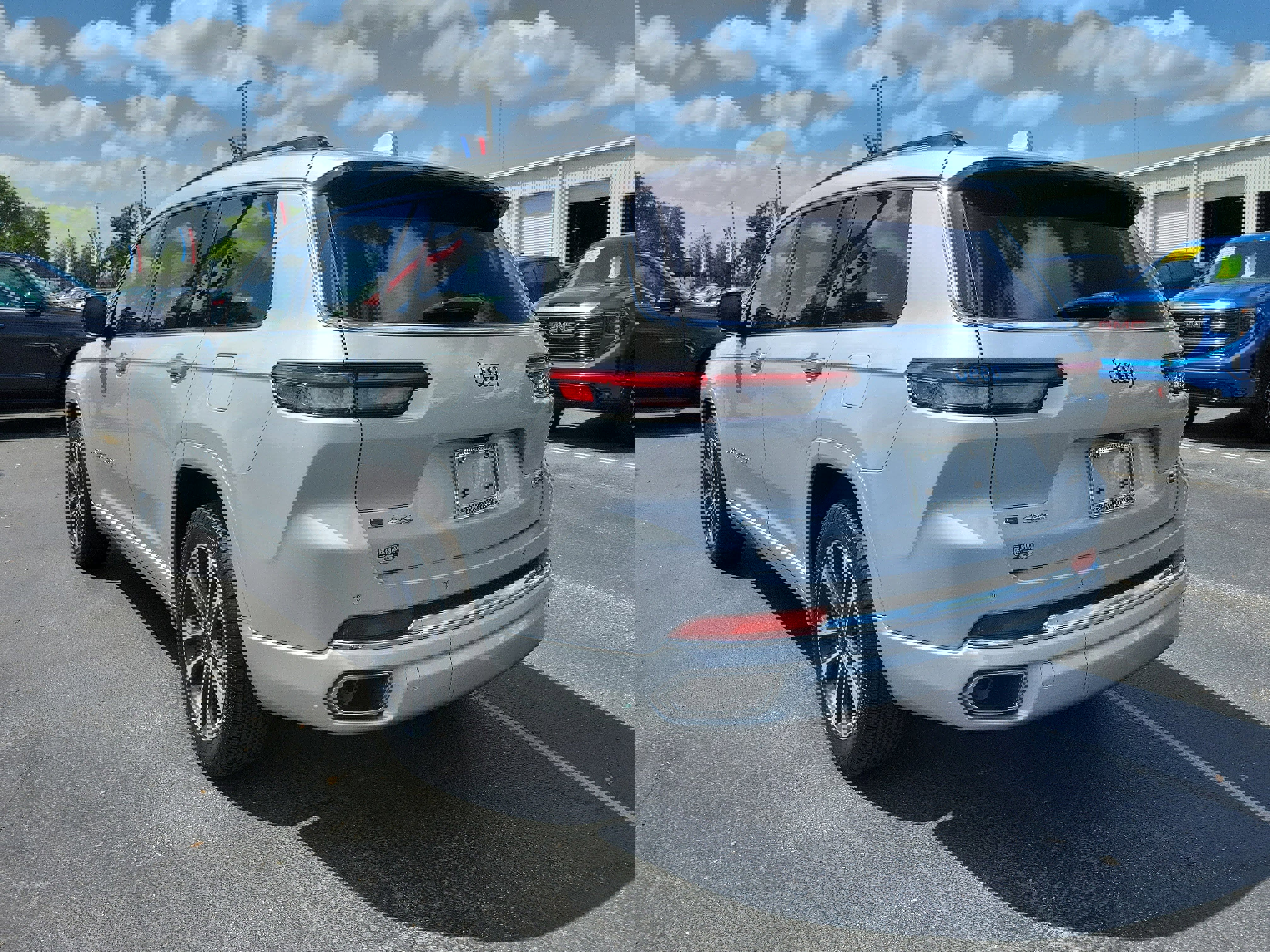 Used 2022 Jeep Grand Cherokee L Overland image 3