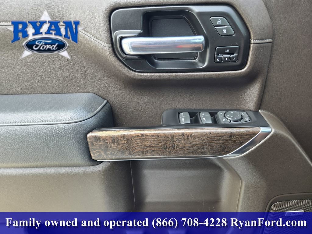 Used 2022 GMC Sierra 1500 Denali w/ Driver Alert Package II image 14