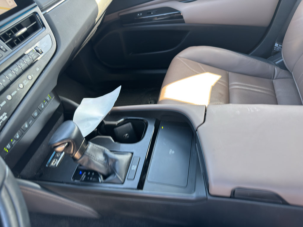 Used 2023 Lexus ES 350 w/ Accessory Package (Z1) FWD image 13