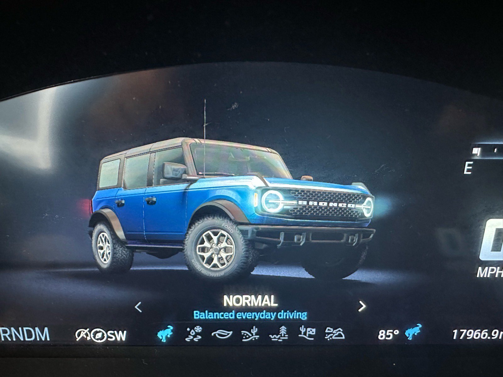 Certified 2025 Ford Bronco Badlands AWD/4WD image 49