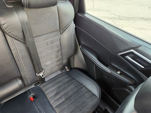 Used 2023 Mitsubishi Outlander SE AWD/4WD image 17