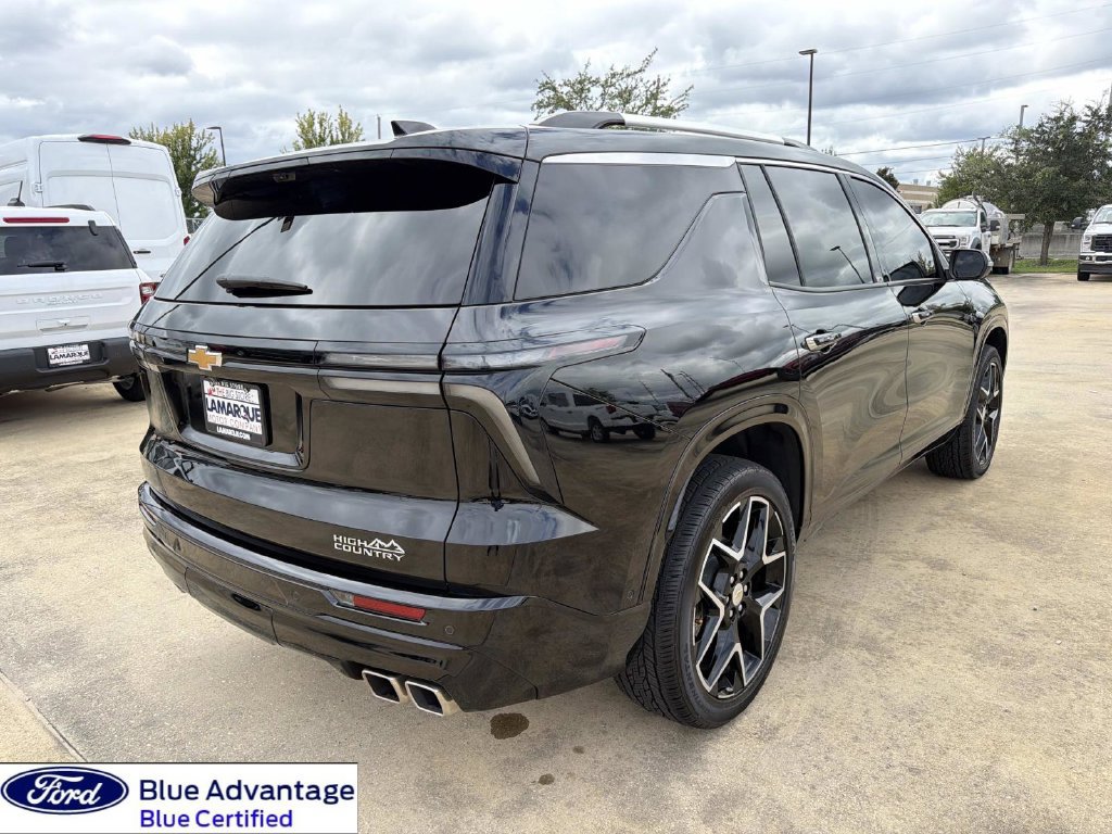 Used 2025 Chevrolet Traverse High Country w/ LPO, Floor Liner Package FWD image 11