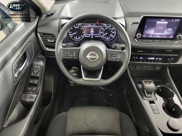 Used 2024 Nissan Rogue SV AWD/4WD image 28