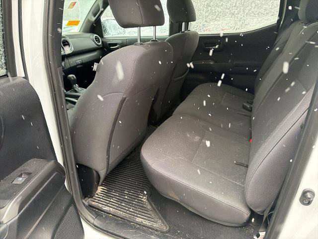 Used 2018 Toyota Tacoma TRD Off-Road image 12