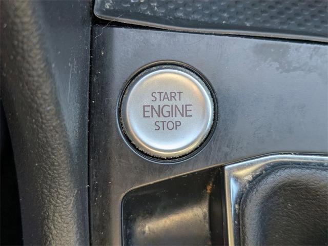 Used 2022 Volkswagen Taos S image 30