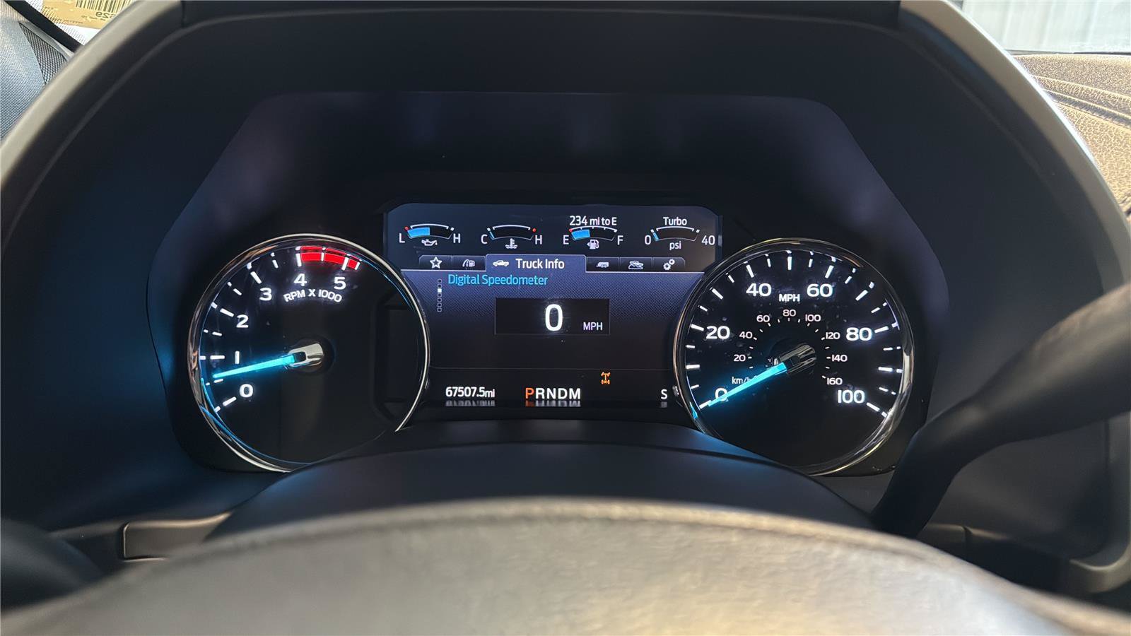 Certified 2022 Ford F250 Lariat w/ Tremor Off-Road Package AWD/4WD image 15