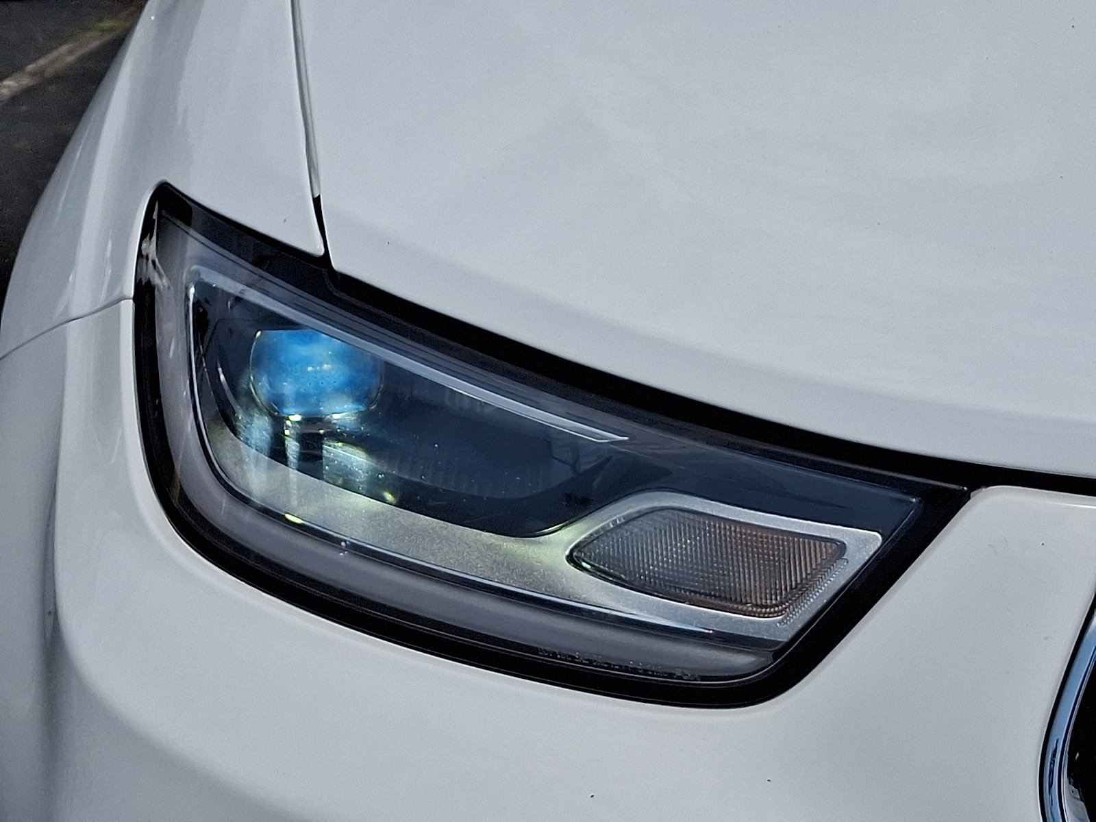 Used 2023 Chrysler Pacifica Touring-L FWD image 10