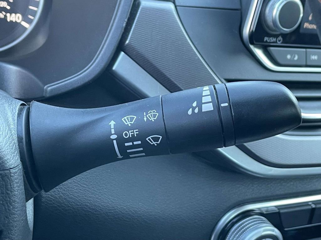 Used 2024 Nissan Altima 2.5 SR image 23