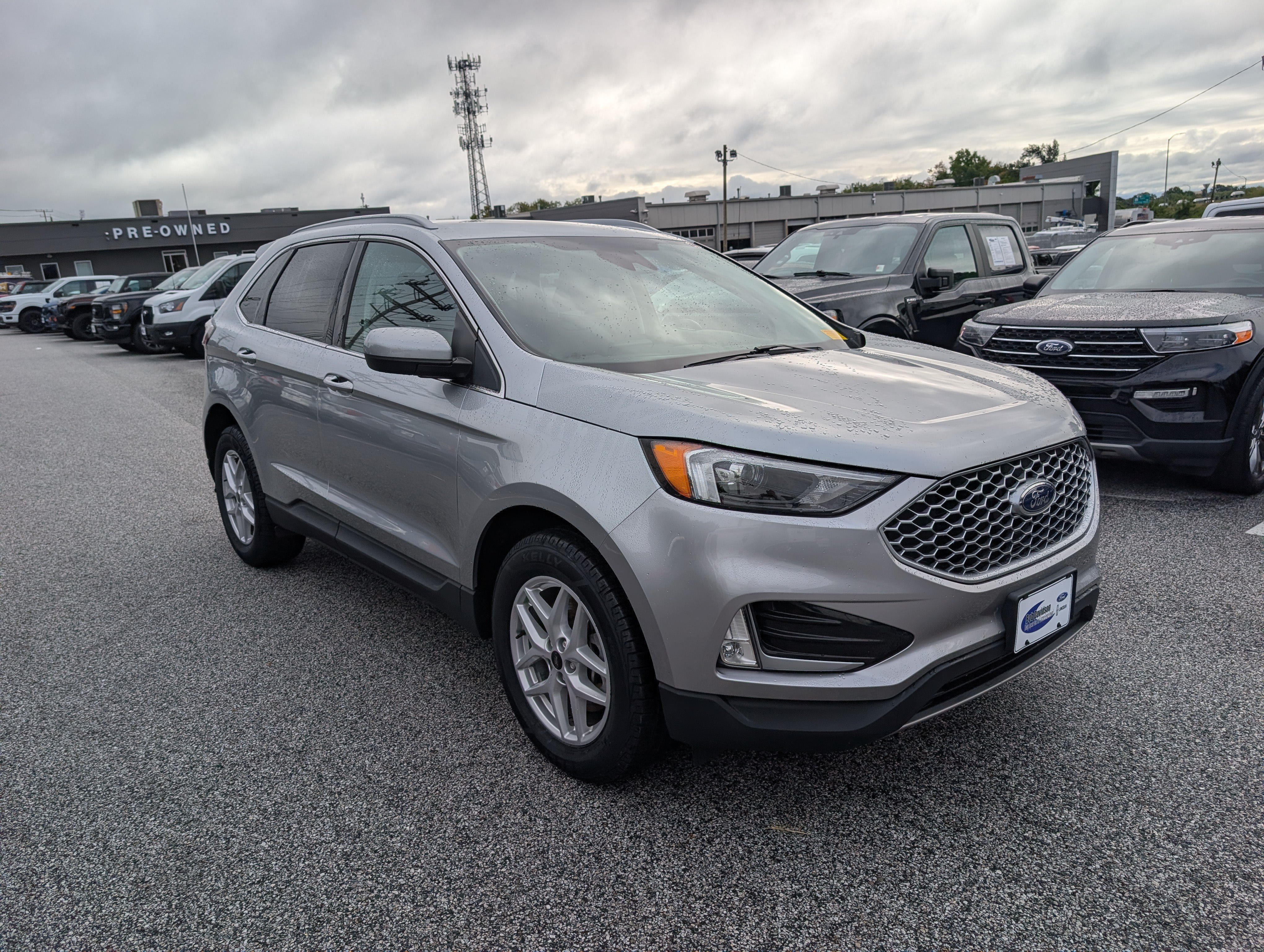 Certified 2023 Ford Edge SEL w/ Convenience Package AWD/4WD image 9