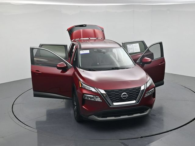 Used 2023 Nissan Rogue SV FWD image 48