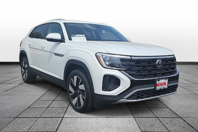 Used 2025 Volkswagen Atlas Cross Sport SE AWD/4WD image 3