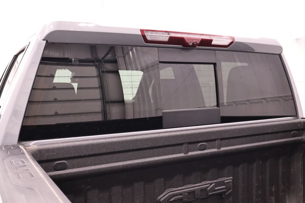 Used 2024 GMC Sierra 1500 AT4 w/ Technology Package AWD/4WD image 39