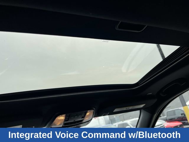 Used 2024 Dodge Durango GT RWD image 16