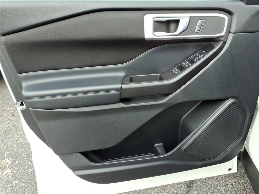 Certified 2020 Ford Explorer XLT image 16