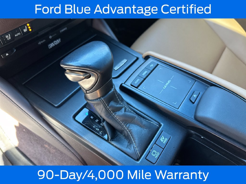 Used 2020 Lexus ES 300h w/ Premium Package FWD image 17