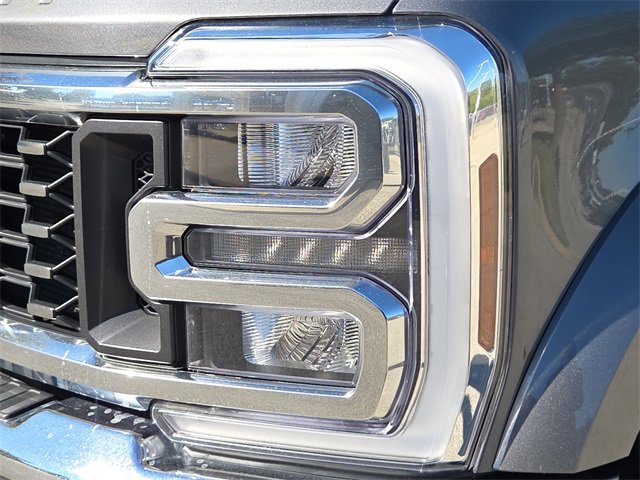 Certified 2024 Ford F450 Lariat image 4