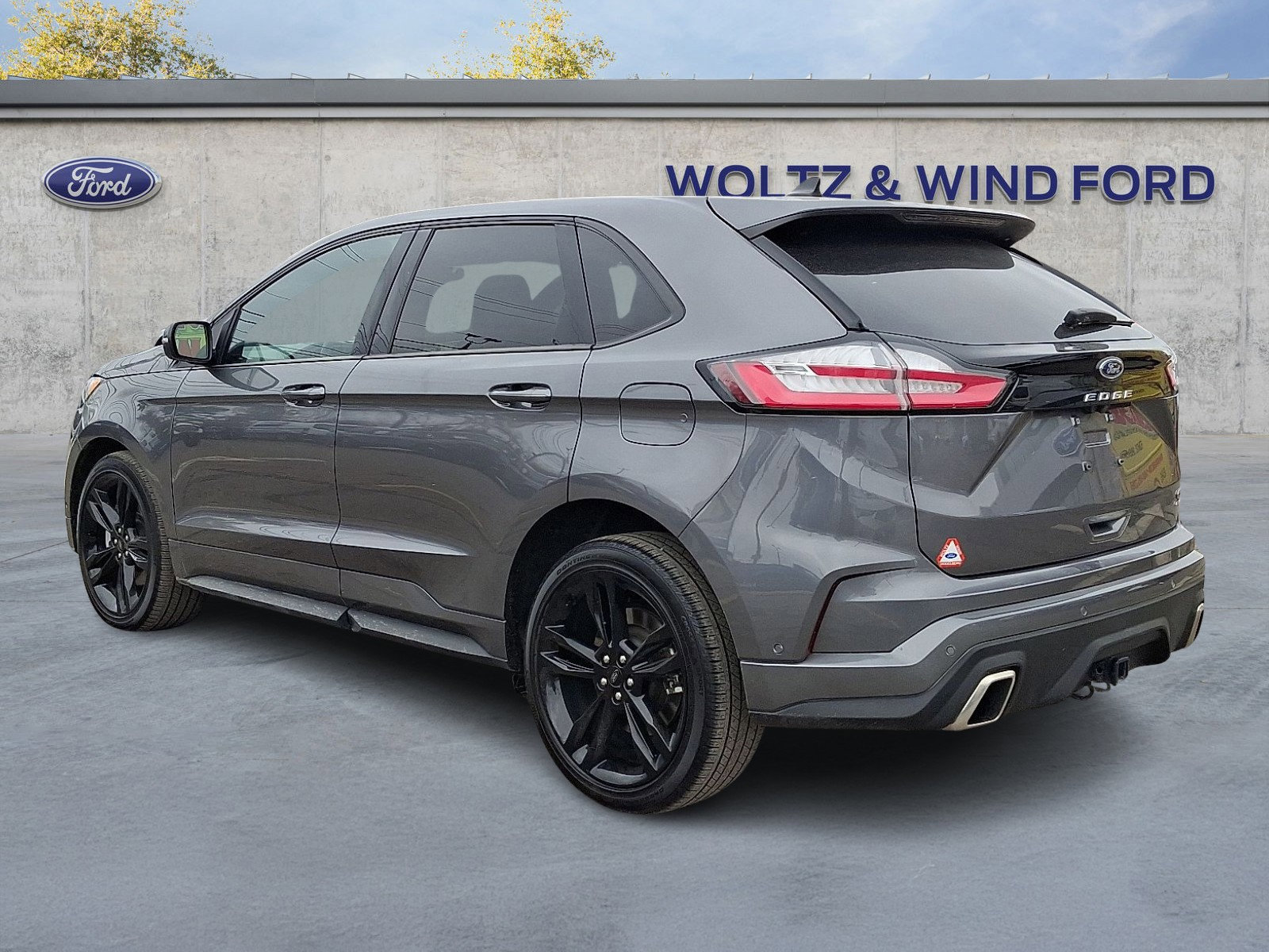 Certified 2024 Ford Edge ST w/ Equipment Group 401A image 5